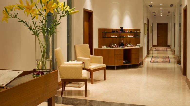 <b>The Oberoi Bangalore Exterior</b>. Images powered by <a href=https://www.travelagewest.com/Hotels/Bengaluru-India/