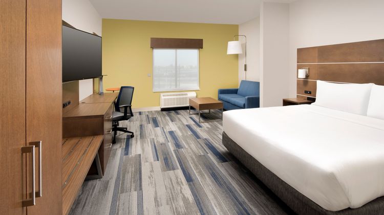 Holiday Inn Express/Suites Windcrest Room