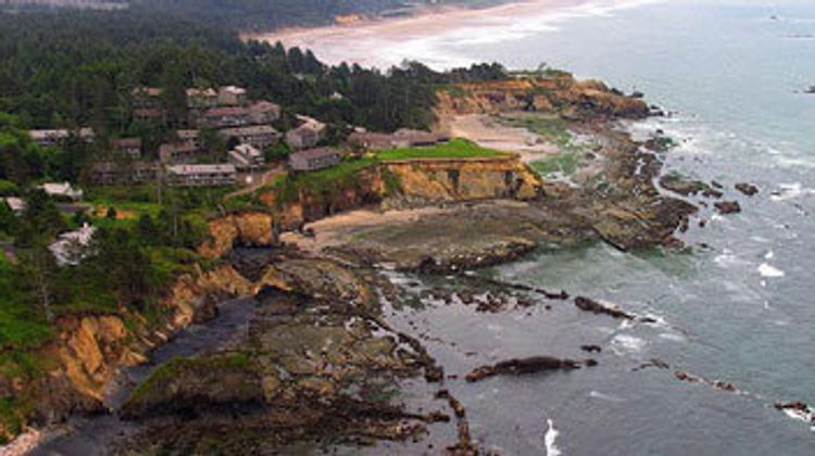The Inn at Otter Crest Exterior
