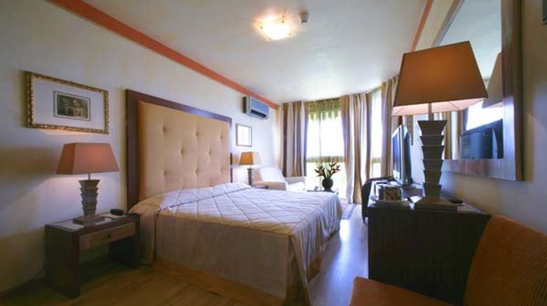 <b>Hotel Greif Room</b>. Images powered by <a href="https://www.leonardoworldwide.com/" title="Leonardo Worldwide" target="_blank">Leonardo</a>.