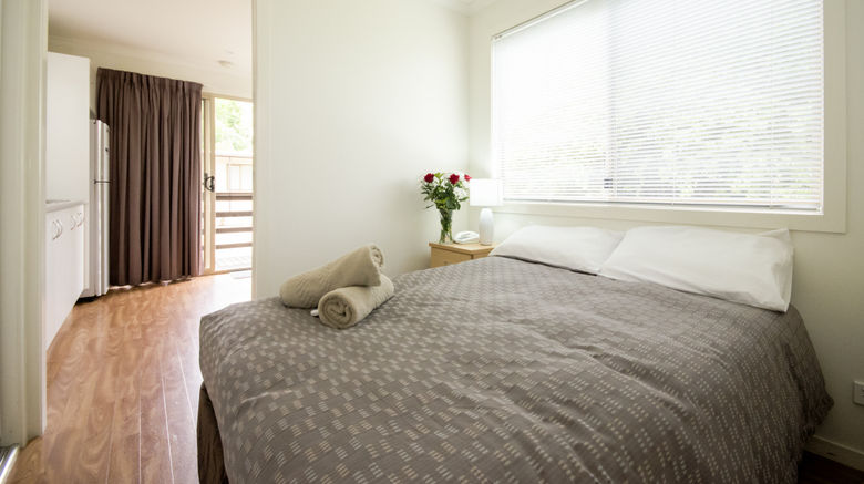 <b>Countryman Motel, Biloela Room</b>. Images powered by <a href="https://www.leonardoworldwide.com/" title="Leonardo Worldwide" target="_blank">Leonardo</a>.