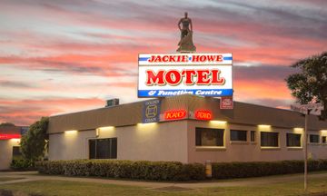 Jackie Howe Motel