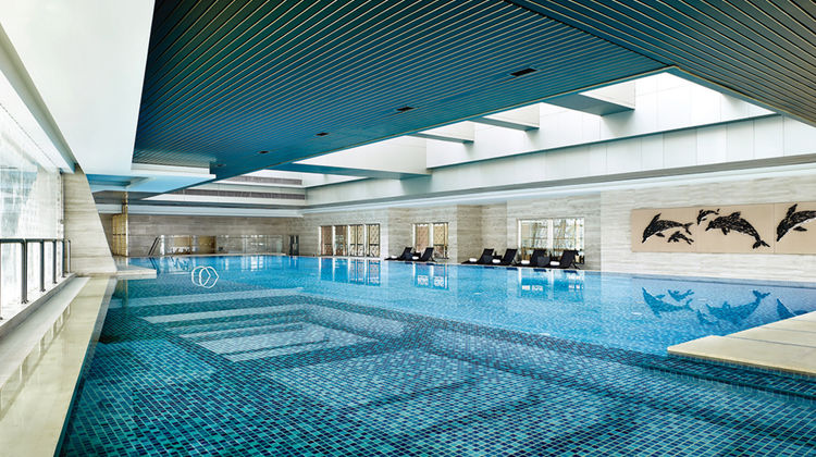 Langham Place, Guangzhou Pool