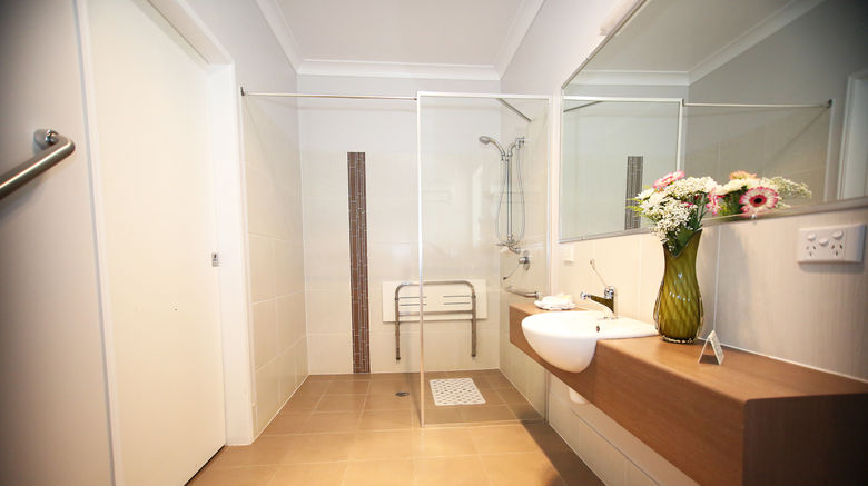 <b>Roma Inland Motor Inn Room</b>. Images powered by <a href="https://www.leonardoworldwide.com/" title="Leonardo Worldwide" target="_blank">Leonardo</a>.