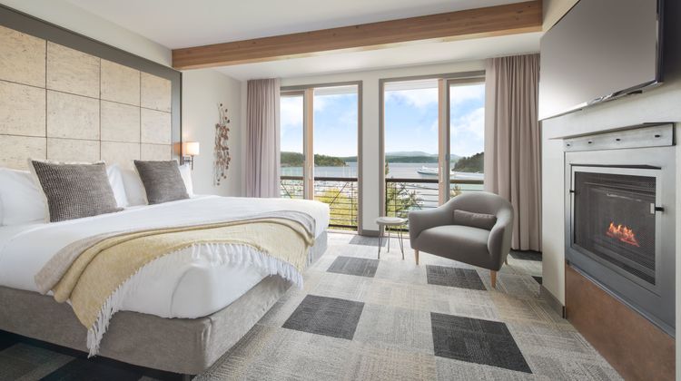 Friday Harbor House Room