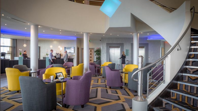 Maldron Hotel Limerick Lobby. Images powered by <a href="https://www.leonardoworldwide.com" target="_blank" rel="noopener">Leonardo</a>.
