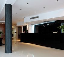 As Americas Hotel Lobby