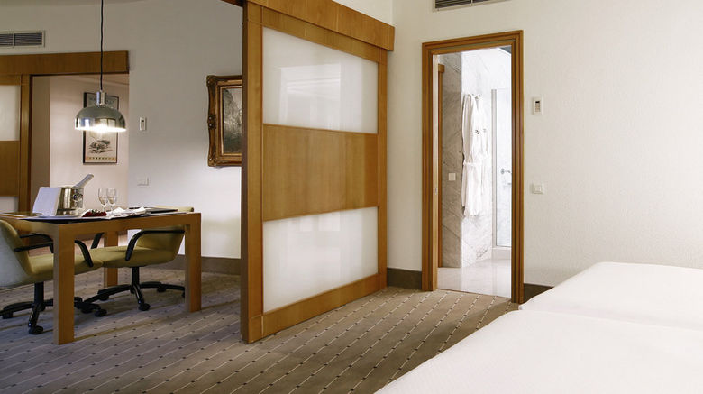 <b>Hotel Tres Reyes Suite</b>. Images powered by <a href="https://www.leonardoworldwide.com/" title="Leonardo Worldwide" target="_blank">Leonardo</a>.