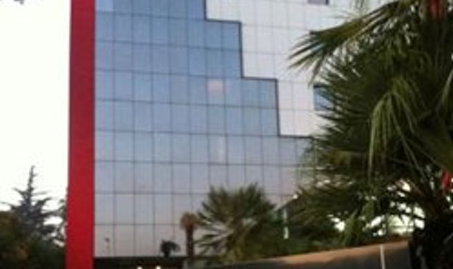 De la Ville Hotel Exterior