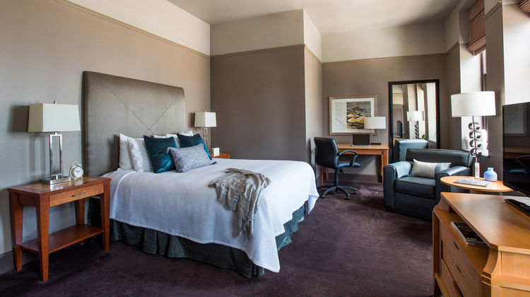 Magnolia Dallas Downtown Room