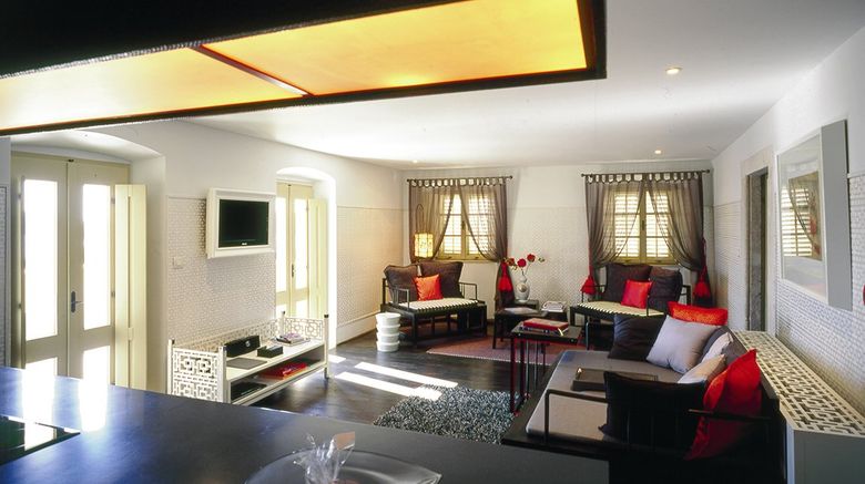 <b>Lesic Dimitri Palace Room</b>. Images powered by <a href="https://www.leonardoworldwide.com/" title="Leonardo Worldwide" target="_blank">Leonardo</a>.