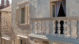 Lesic Dimitri Palace Exterior
