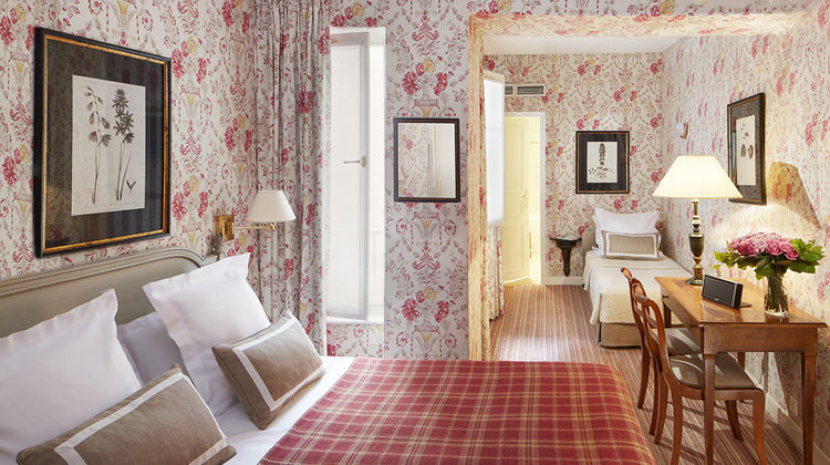 Relais Du Louvre Room