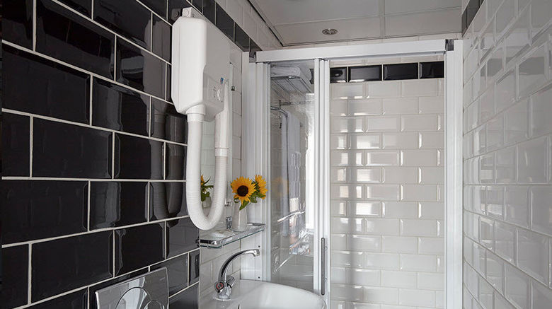 <b>Hotel D'Amsterdam Room</b>. Images powered by <a href="https://www.leonardoworldwide.com/" title="Leonardo Worldwide" target="_blank">Leonardo</a>.