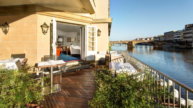 <b>Hotel Lungarno Restaurant</b>. Images powered by <a href="https://www.leonardoworldwide.com/" title="Leonardo Worldwide" target="_blank">Leonardo</a>.