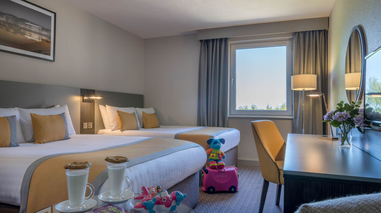 Maldron Hotel Belfast Intl Airport Room