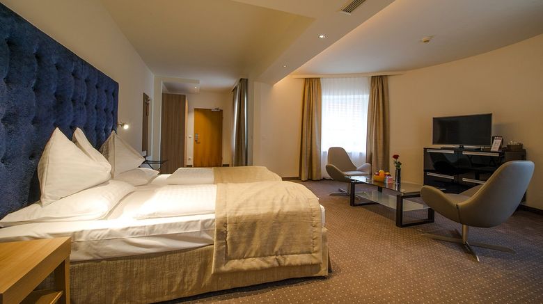 <b>Starlight Suiten Hotel Room</b>. Images powered by <a href="https://www.leonardoworldwide.com/" title="Leonardo Worldwide" target="_blank">Leonardo</a>.