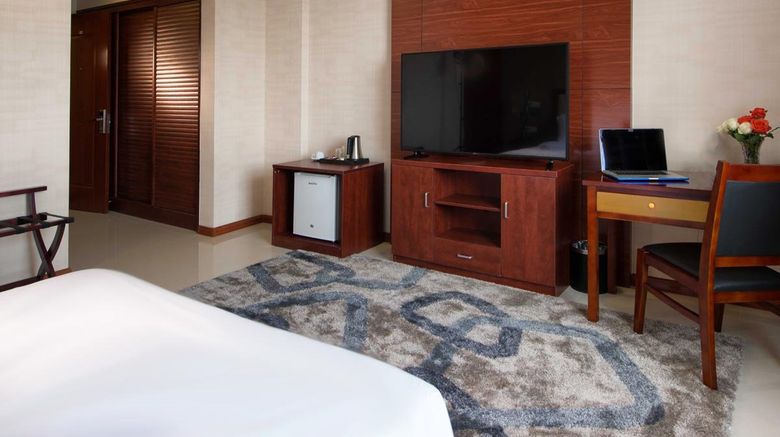 <b>The Farmington Hotel Room</b>. Images powered by <a href="https://www.leonardoworldwide.com/" title="Leonardo Worldwide" target="_blank">Leonardo</a>.