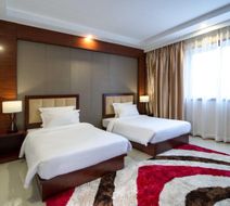 The Farmington Hotel Room