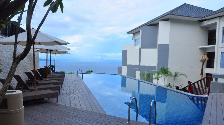 Swiss-Belinn Luwuk Pool