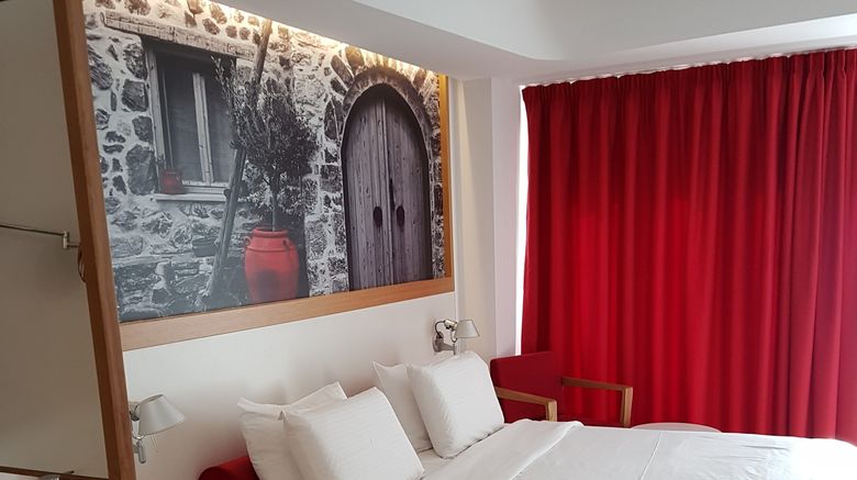 <b>Olive Green Hotel Room</b>. Images powered by <a href="https://www.leonardoworldwide.com/" title="Leonardo Worldwide" target="_blank">Leonardo</a>.