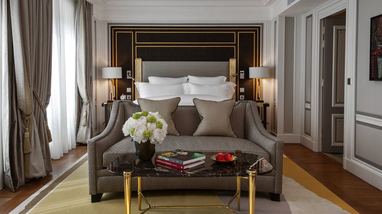<b>Hotel de Crillon, A Rosewood Hotel Room</b>. Images powered by <a href=https://www.travelagewest.com/Hotels/Paris/