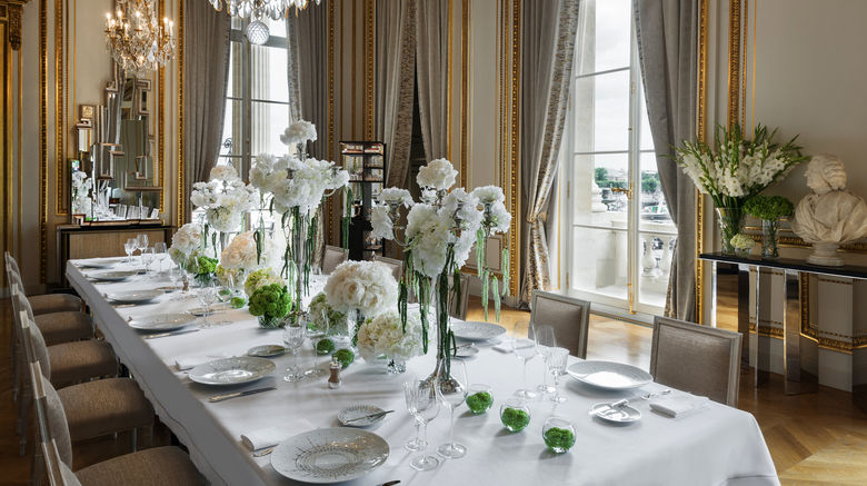 <b>Hotel de Crillon, A Rosewood Hotel Meeting</b>. Images powered by <a href=https://www.travelagewest.com/Hotels/Paris/