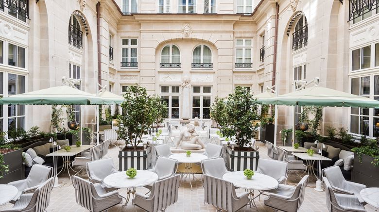 <b>Hotel de Crillon, A Rosewood Hotel Restaurant</b>. Images powered by <a href=https://www.travelagewest.com/Hotels/Paris/