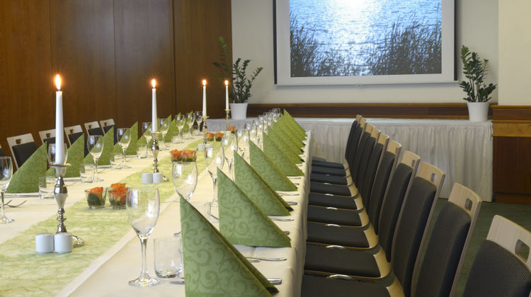 Seehotel Berlin-Rangsdorf Ballroom