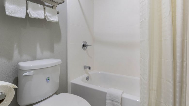 <b>Scottish Inn & Suites Tomball Room</b>. Images powered by <a href="https://www.leonardoworldwide.com/" title="Leonardo Worldwide" target="_blank">Leonardo</a>.