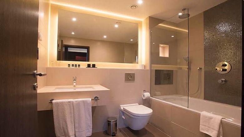 <b>St George's Hotel Wembley Room</b>. Images powered by <a href="https://www.leonardoworldwide.com/" title="Leonardo Worldwide" target="_blank">Leonardo</a>.