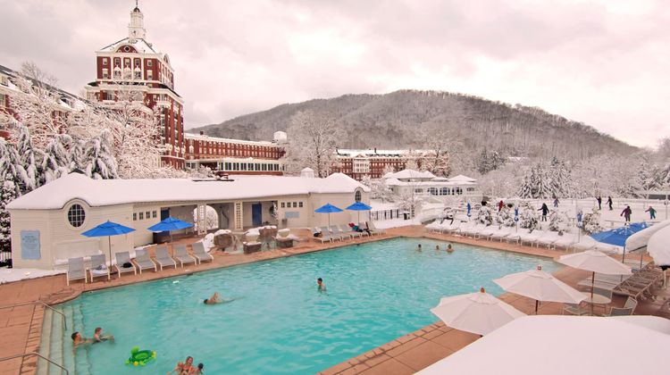 The Omni Homestead Resort & Spa Pool