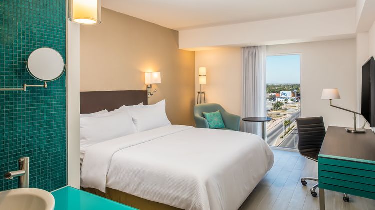 Fiesta Inn Los Mochis Room