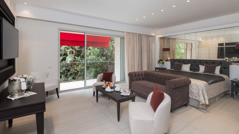 <b>Forte Village Villa del Parco & Spa Room</b>. Images powered by <a href="https://www.leonardoworldwide.com/" title="Leonardo Worldwide" target="_blank">Leonardo</a>.