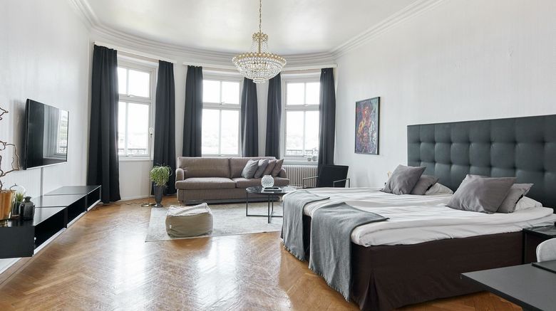 <b>Hotel Onyxen Room</b>. Images powered by <a href="https://www.leonardoworldwide.com/" title="Leonardo Worldwide" target="_blank">Leonardo</a>.