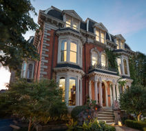 The Mansion on Delaware Avenue Exterior