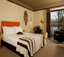 Hotel Musee-Premieres Nations Room