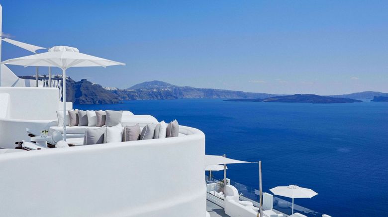 <b>Sunday Suites by Canaves Oia Room</b>. Images powered by <a href="https://www.leonardoworldwide.com/" title="Leonardo Worldwide" target="_blank">Leonardo</a>.