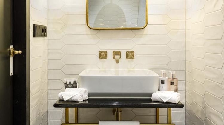 The Hendricks Hotel Room