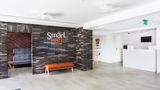 Smart Hotel Garnizon Lobby