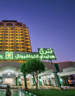 Hotel Holiday International