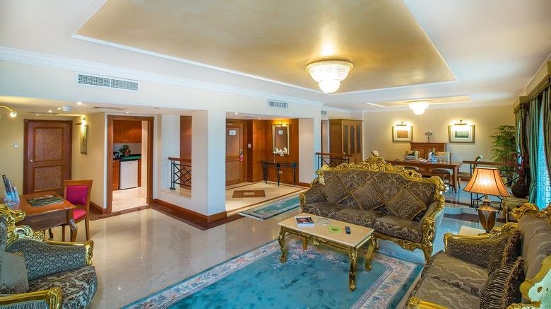 <b>Hotel Holiday International Room</b>. Images powered by <a href="https://www.leonardoworldwide.com/" title="Leonardo Worldwide" target="_blank">Leonardo</a>.