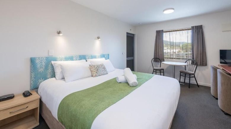 <b>Bella Vista Motel Nelson Room</b>. Images powered by <a href="https://www.leonardoworldwide.com/" title="Leonardo Worldwide" target="_blank">Leonardo</a>.