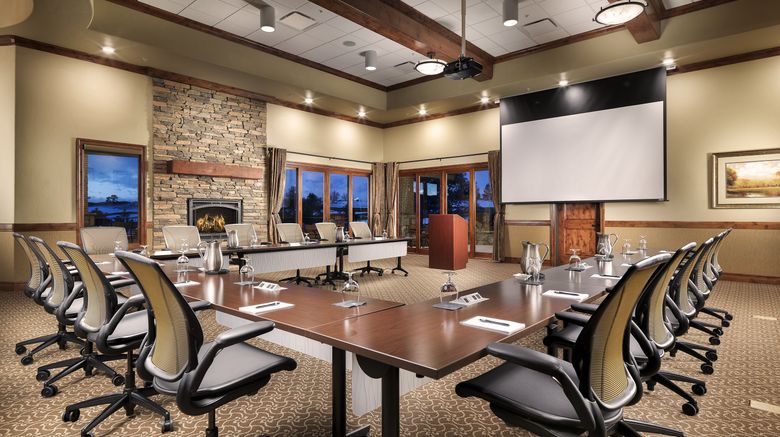 <b>The Lodge at Flying Horse Meeting</b>. Images powered by <a href="https://www.leonardoworldwide.com/" title="Leonardo Worldwide" target="_blank">Leonardo</a>.