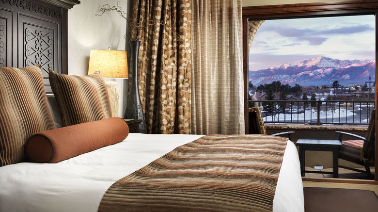 <b>The Lodge at Flying Horse Room</b>. Images powered by <a href="https://www.leonardoworldwide.com/" title="Leonardo Worldwide" target="_blank">Leonardo</a>.