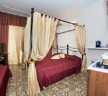 Tarchon Luxury  B&B Room