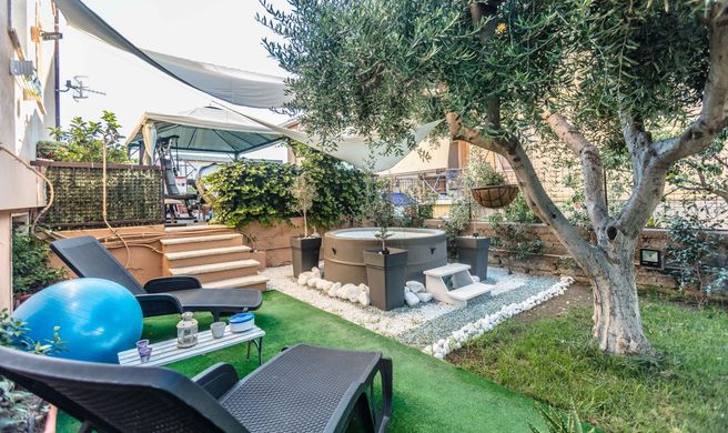 Tarchon Luxury  B&B Exterior
