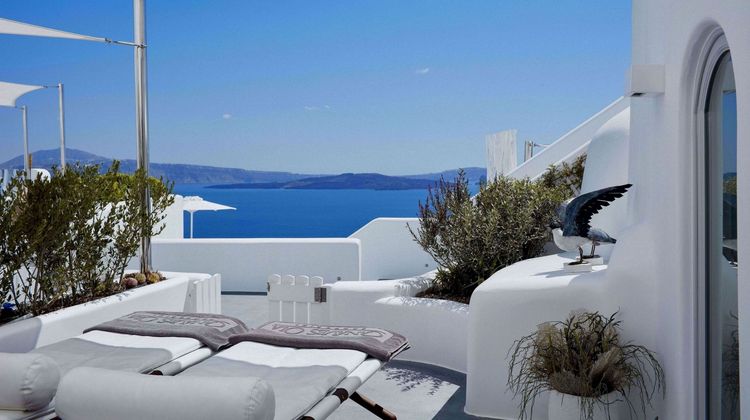 Sunday Suites by Canaves Oia Room