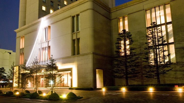 Okura Chiba Hotel Exterior