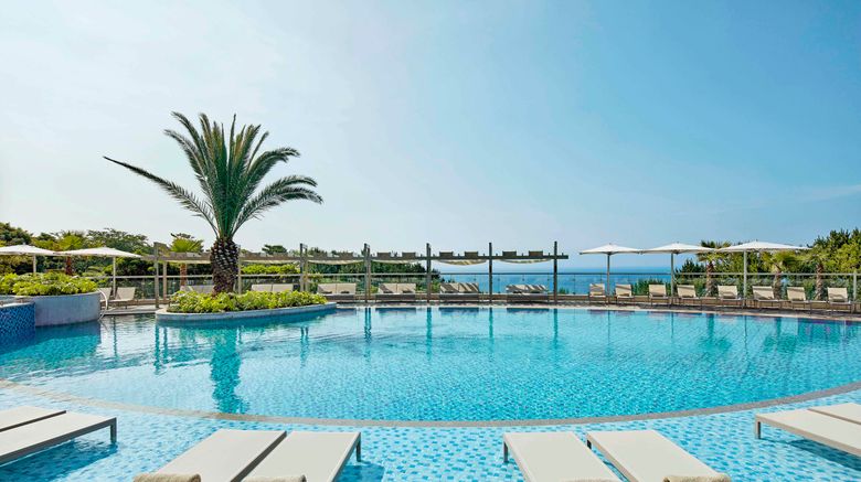 <b>The Shilla Jeju Pool</b>. Images powered by <a href="https://www.leonardoworldwide.com/" title="Leonardo Worldwide" target="_blank">Leonardo</a>.
